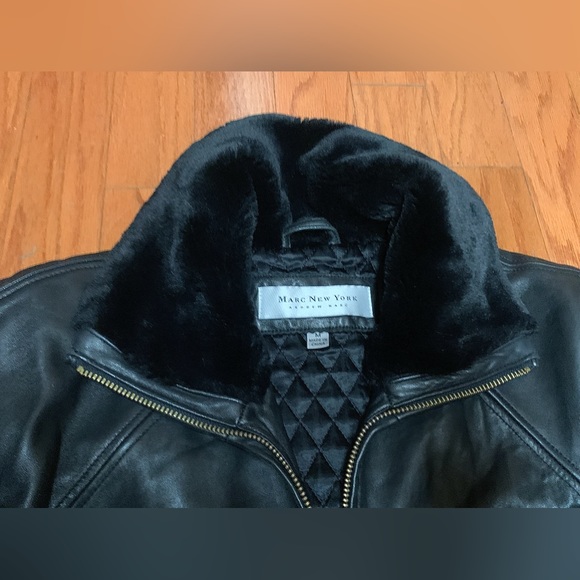 Women’s Medium Andrew Marc New York Leather Quilt Lined Insulated Jacket - Picture 3 of 16